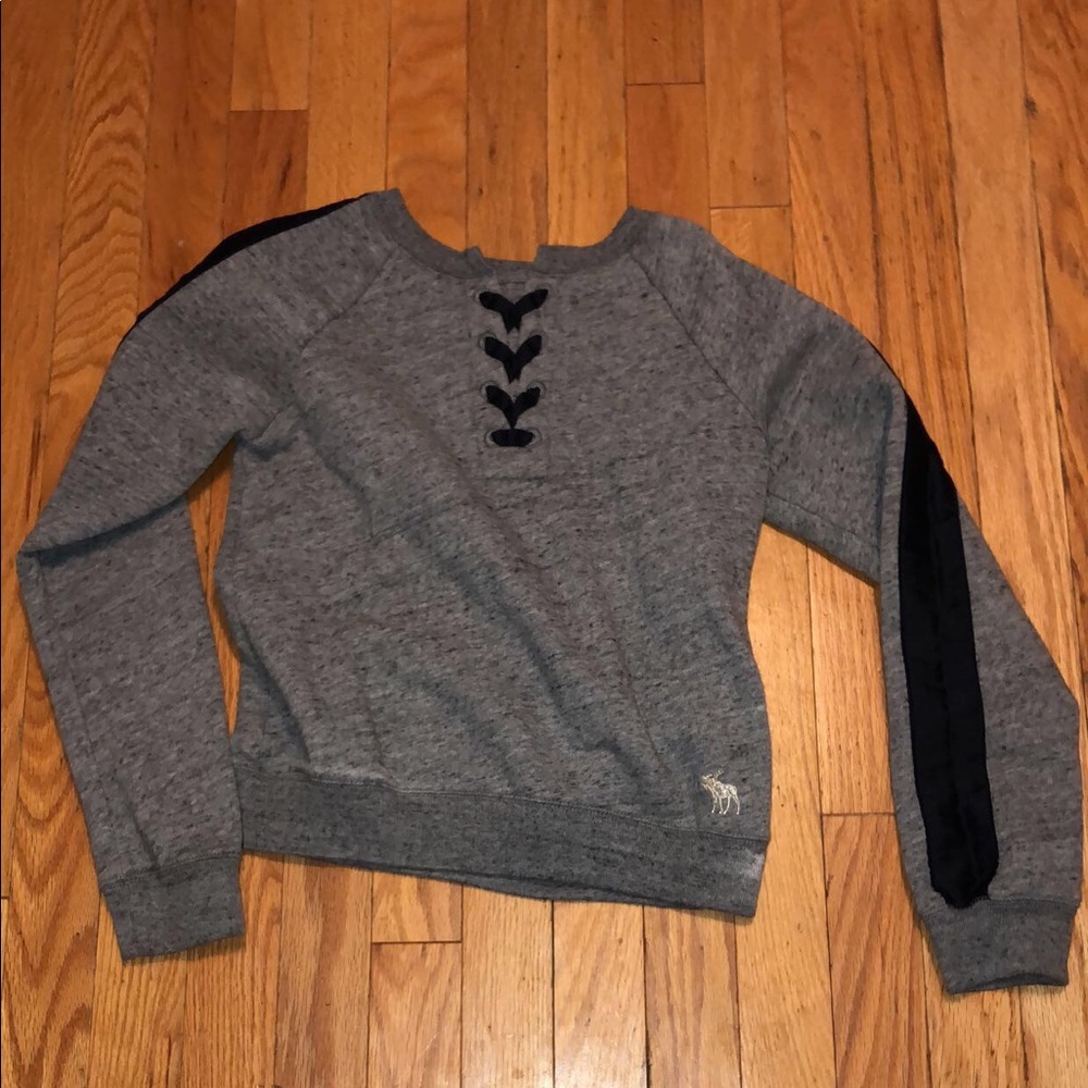sweatshirt